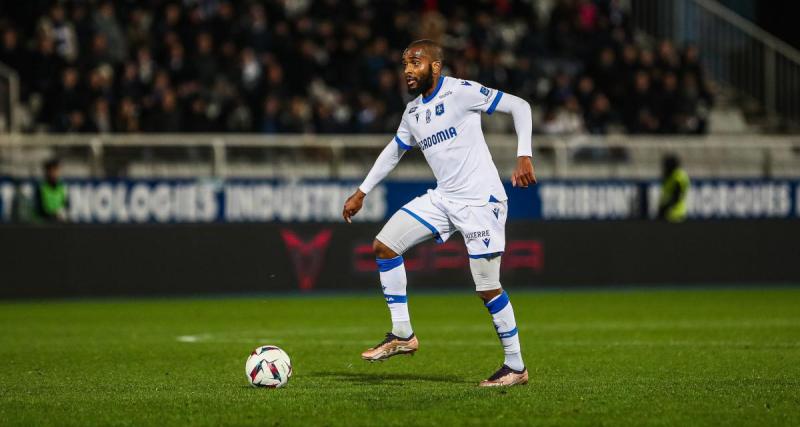  - Auxerre : "M’envoyer en réserve, je n’ai pas compris", M’Changama revient sur son départ