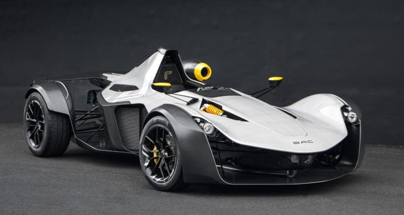  - Une BAC Mono R à la carrosserie en fibre de carbone couleur titane
