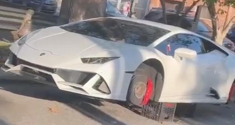  - Cette Lamborghini se fait voler ses pneus, elle repose maintenant sur des caisses de lait