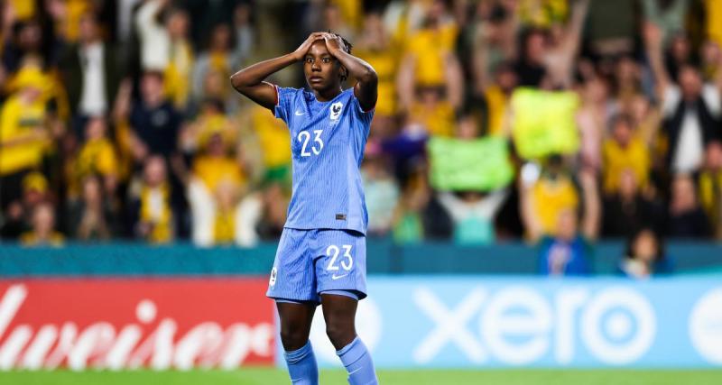  - Équipe de France (F) : "J’ai le sentiment d’avoir abandonné le groupe" regrette Becho après son tir au but manqué au Mondial