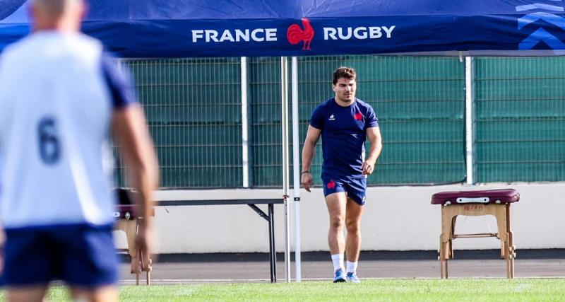  - XV de France : Antoine Dupont de retour à l’entraînement