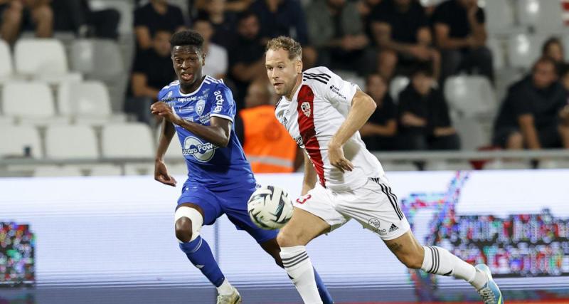  - Ajaccio - Bastia : pas de but à la pause, le Sporting en infériorité numérique