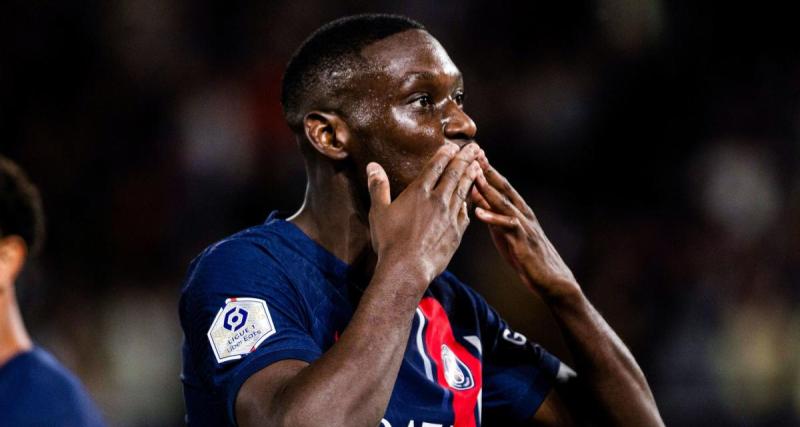  - PSG - Mercato : un club a voulu détourner Kolo Muani de Paris !