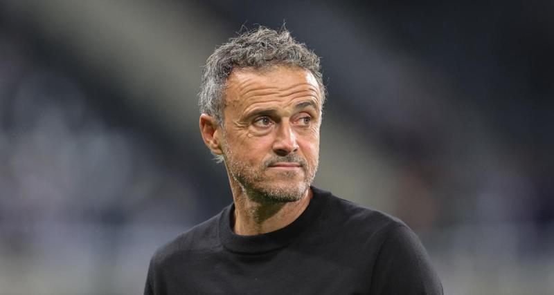  - PSG : "il a un égo surdimensionné", Dugarry se paye Luis Enrique 