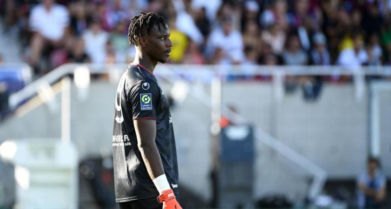  - Montpellier - Clermont : jet de pétard sur la pelouse, Mory Diaw KO !