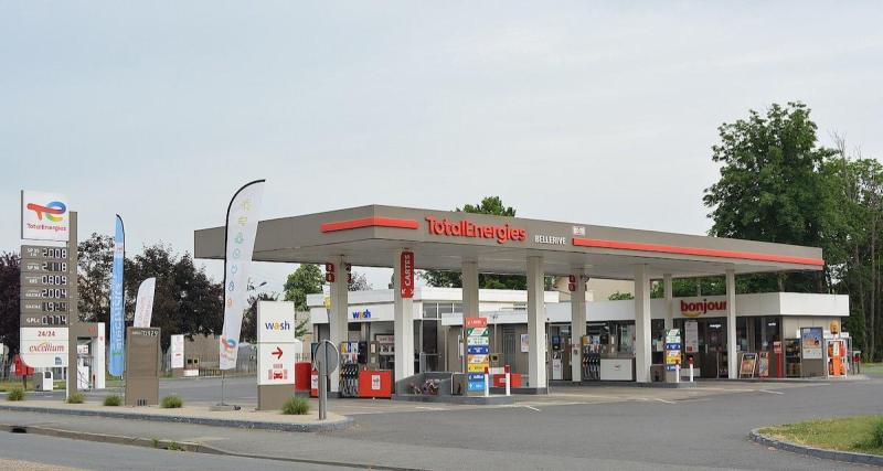  - Carburants à plus de 2 € : le gouvernement prend peur devant TotalEnergies