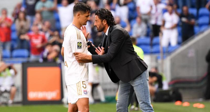  - OL : une prise de bec a éclaté entre Grosso et l'un de ses joueurs contre Lorient ! 