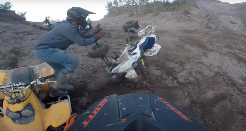  - Mauvaise idée : il tente d’arrêter un quad à mains nues