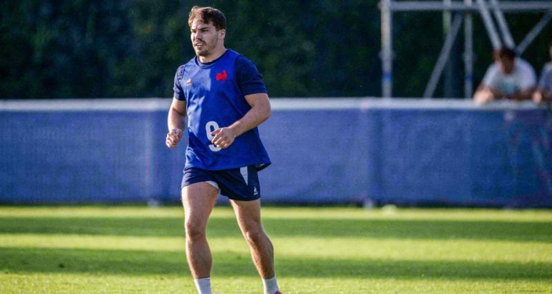  - XV de France : le coup de pied dingue de Dupont à l'entraînement 