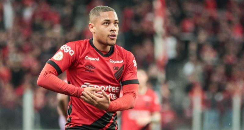  - Barça : Vitor Roque en dit plus sur son profil !