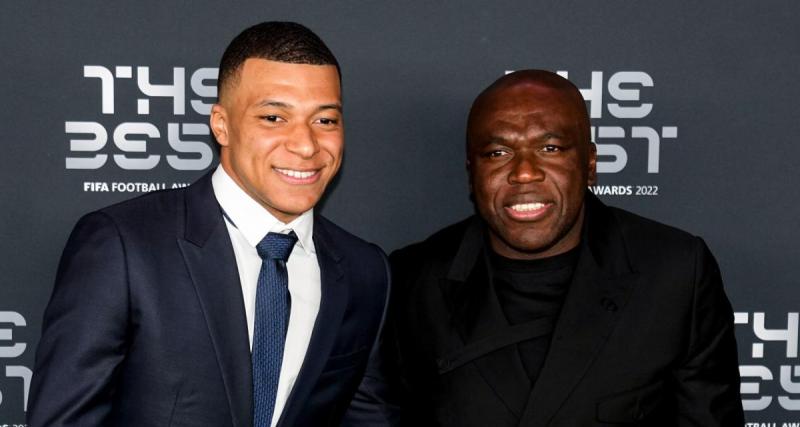  - Variétés Club de France : quand le père de Mbappé réalise une très belle feinte ... et fait pleurer de rire son fils 