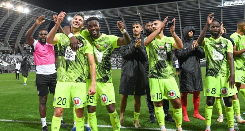  - Angers : un maillot spécial pour Octobre Rose face à Bordeaux