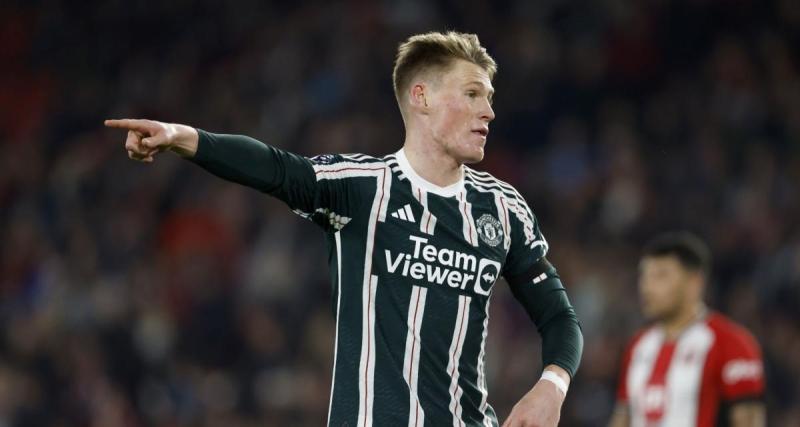  - Manchester United gagne pour Bobby Charlton, but merveilleux