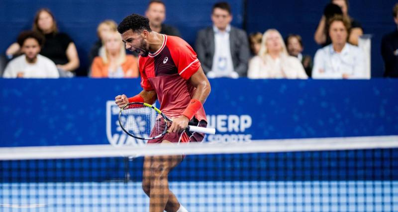  - ATP : Fils terrasse Tsitsipas et file en finale à Anvers 