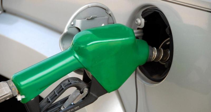  - Carburants : la chute des prix est finie, forte hausse prévue