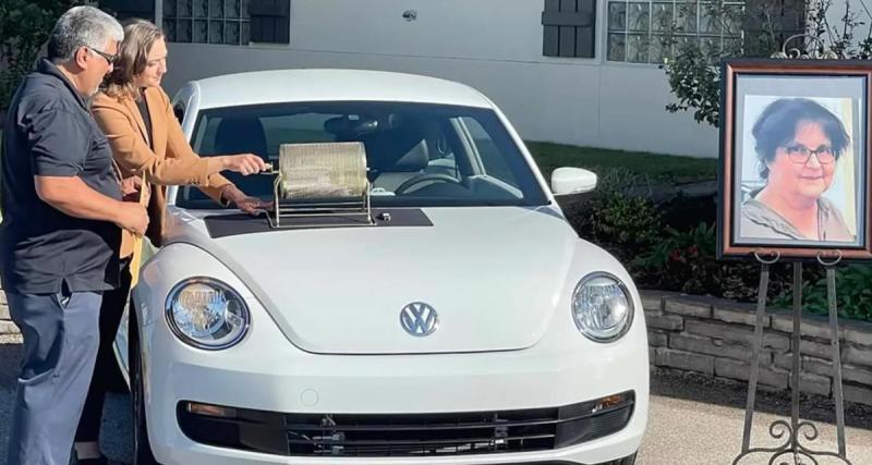  - Une voiture pour héritage, cette Américaine organise une tombola pour faire gagner sa voiture après sa mort