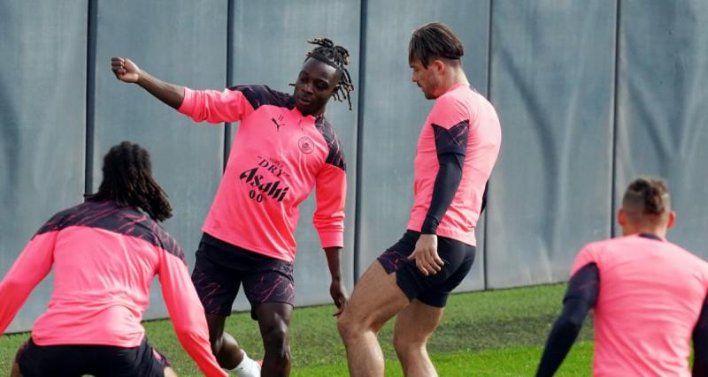  - Jack Grealish poussé sur le banc par un ancien joueur du Stade Rennais