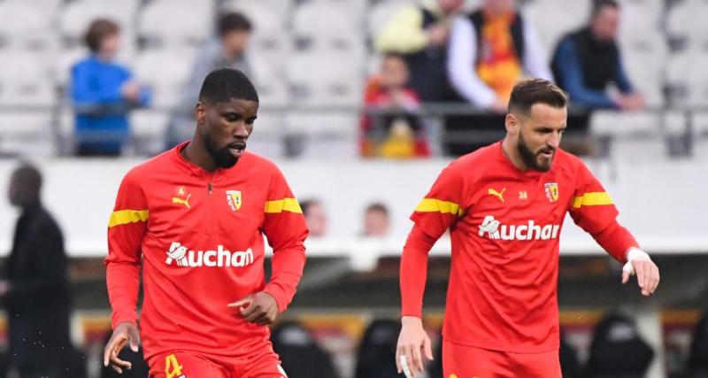  - Les défenseurs lensois rêvent après le match nul contre le PSV Eindhoven