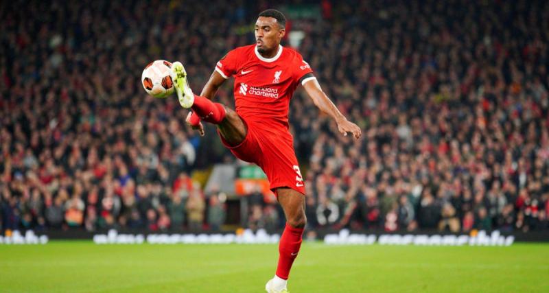  - Liverpool - Toulouse : quand Gravenberch profite d'un incroyable loupé de Nuñez pour marquer