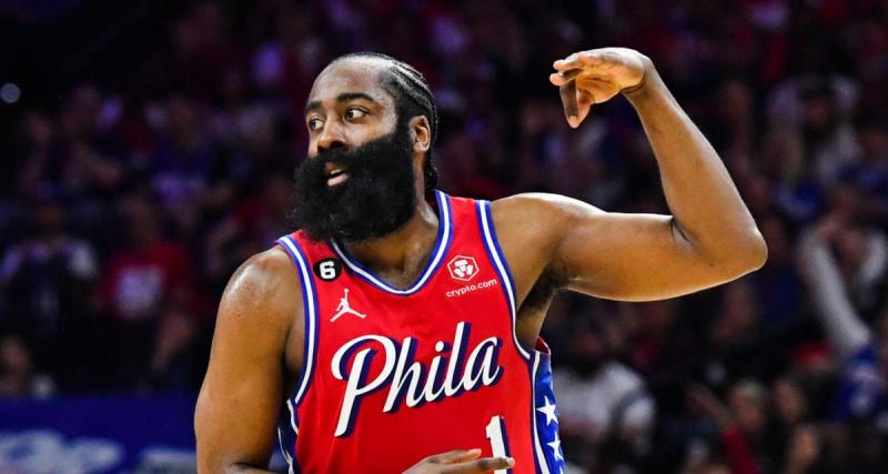  - James Harden, interdit de monter dans l'avion des Philadelphia 76ers