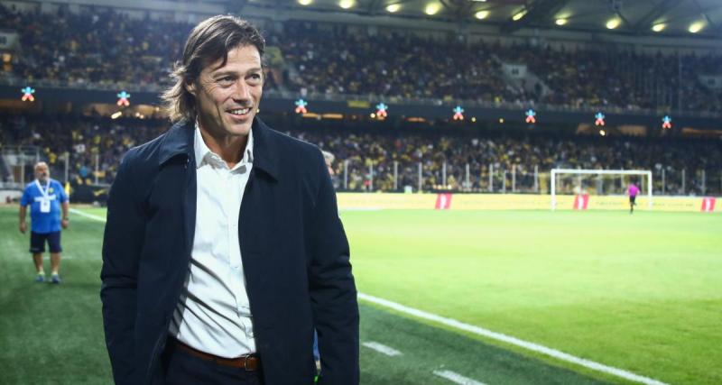  - OM : le coach de l'AEK Athènes remonté contre l'arbitrage