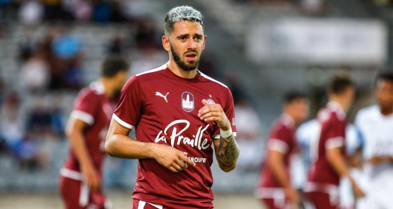  - Grenoble : un milieu de terrain s'engage pour trois ans (off)