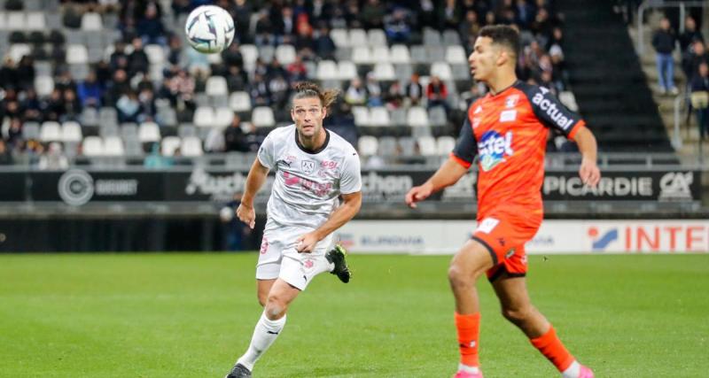  - Laval cale, Grenoble et Auxerre tombent, l’ASSE se frotte les mains sans jouer !
