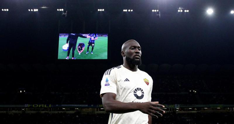  - Inter Milan - AS Roma : geste ignoble contre Lukaku, des bananes brandies en tribune !