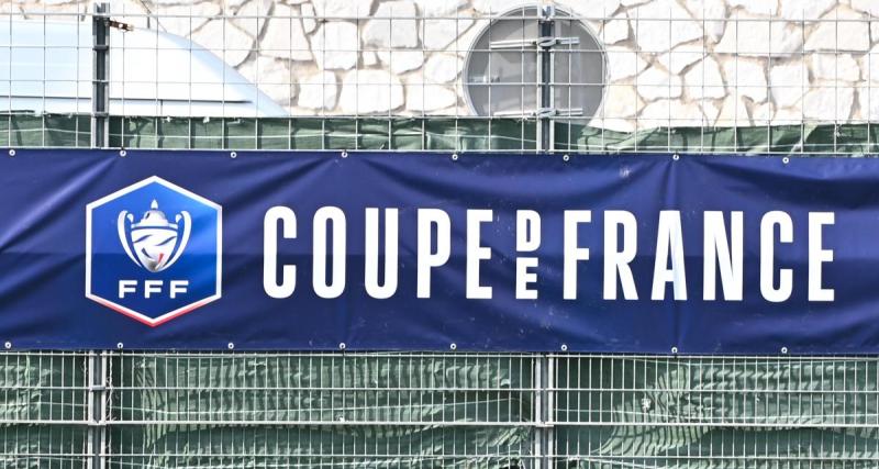  - Coupe de France : un match interrompu après des débordements en tribunes
