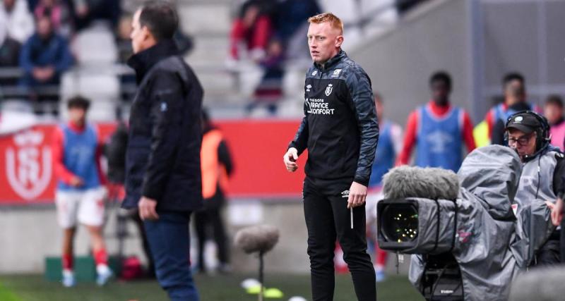  - Reims : Will Still s'excuse auprès de l'arbitre après son carton rouge contre Lorient
