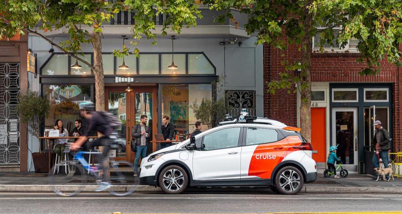  - Robots taxis, la pause s'impose pour Cruise