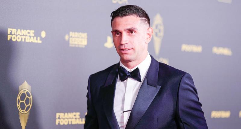  - Ballon d'or 2023 : l'accueil glacial réservé à Emiliano Martinez à Paris