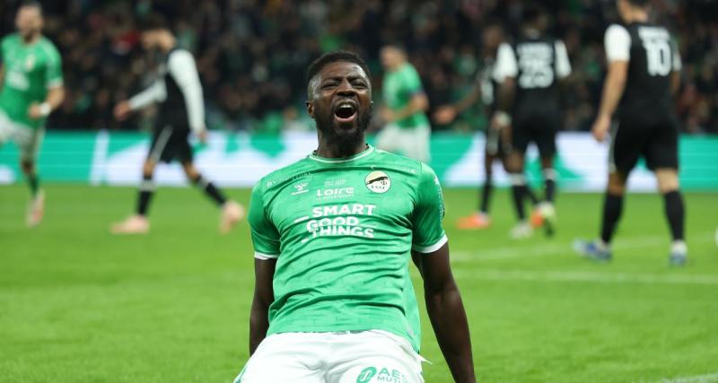  - Ligue 2 : Saint-Etienne met fin à la série d'Angers et prend la 2e place