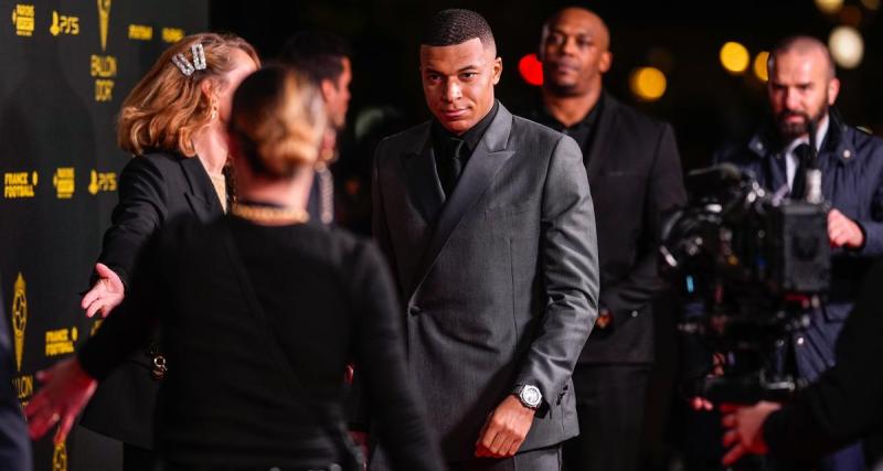  - PSG : Mbappé a fait polémique lors de la cérémonie du Ballon d'Or