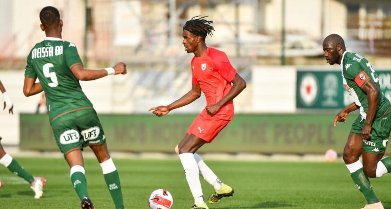  - Versailles : un milieu de terrain signe au club (off)