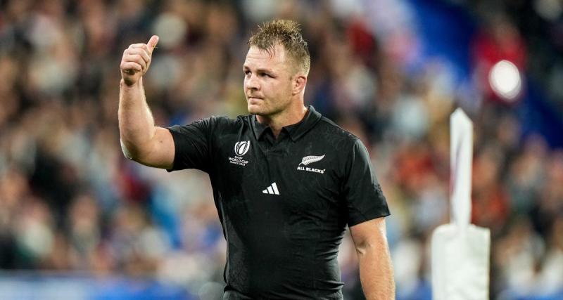  - Le capitaine des All Blacks Sam Cane prend une pause et rejoint le Japon