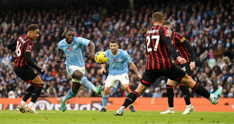  - Angleterre : un festival de Doku replace Manchester City en tête