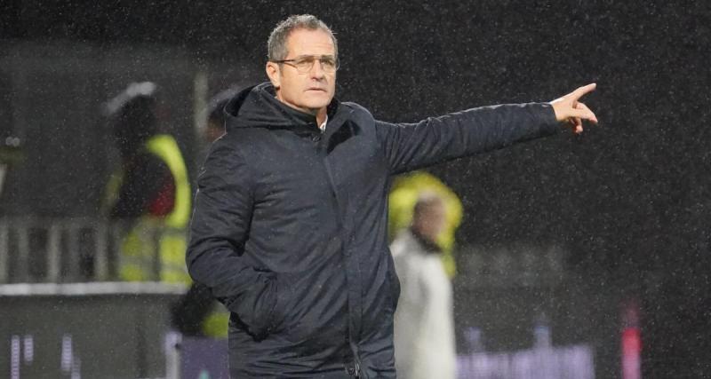  - Niort – Red Star : Philippe Hinschberger "satisfait", Habib Beye "se contente" du point du nul 
