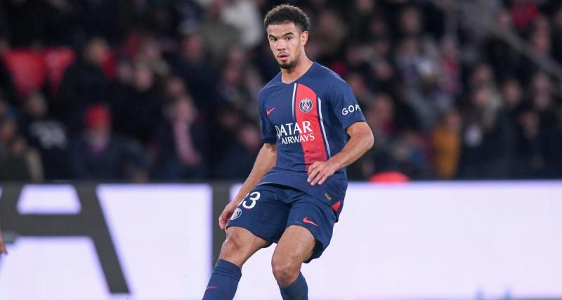  - Equipe de France : la superbe joie des joueurs du PSG qui viennent féliciter Zaïre-Emery pour sa 1ère convocation