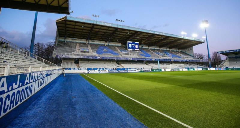  - Ligue 2 : chaîne, heure... Qui diffuse Auxerre - ASSE