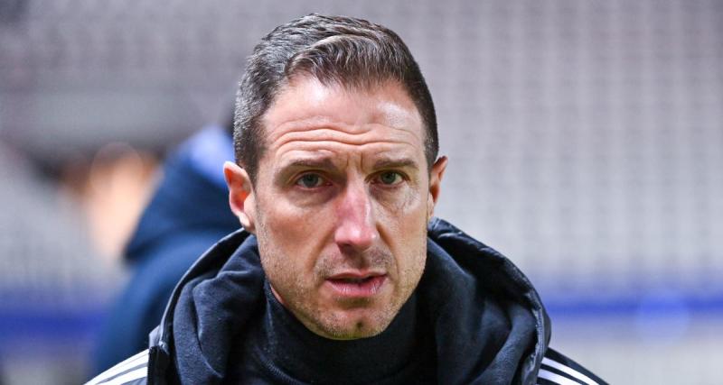  - Versailles : "On voulait construire les fondations", estime Grégory Vignal après le carton face à Nîmes