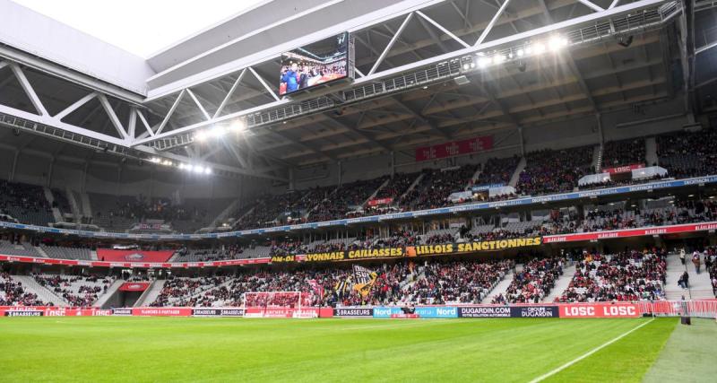  - OM – OL : la banderole acide des supporters du LOSC sur l’Olympico