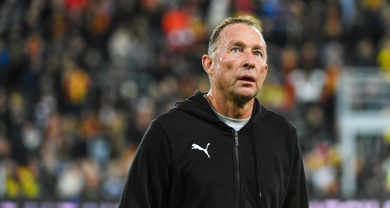  - OM-OL : Jean-Pierre Papin évoque "quelques soucis de tension" après le caillassage du bus lyonnais