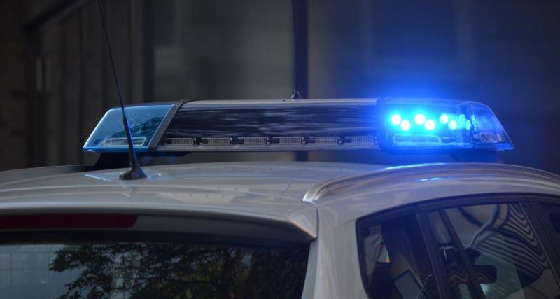  - Insolite : des conducteurs respectent le code de la route, ils sont arrêtés