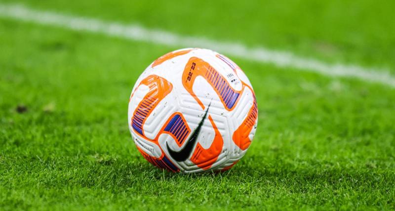  - Foot amateur : un joueur suspendu 15 mois pour avoir craché sur un arbitre