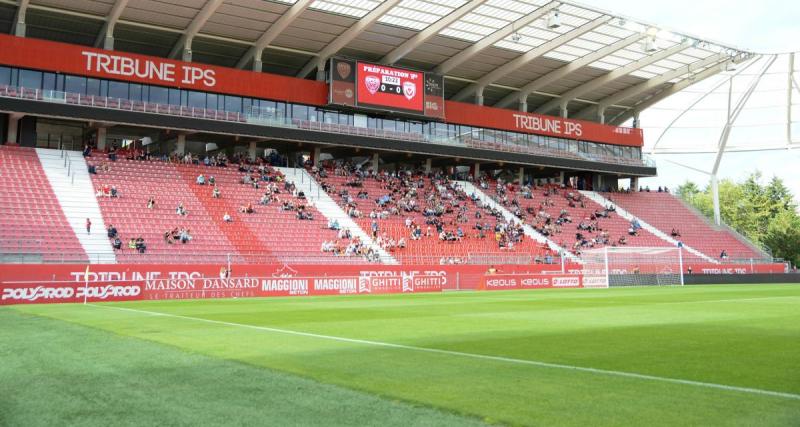  - Dijon – Red Star : la rencontre interrompue plusieurs minutes 