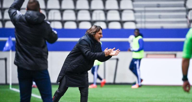  - Nîmes : "On a manqué de force dans les duels", regrette Frédéric Bompard après la défaite contre Orléans