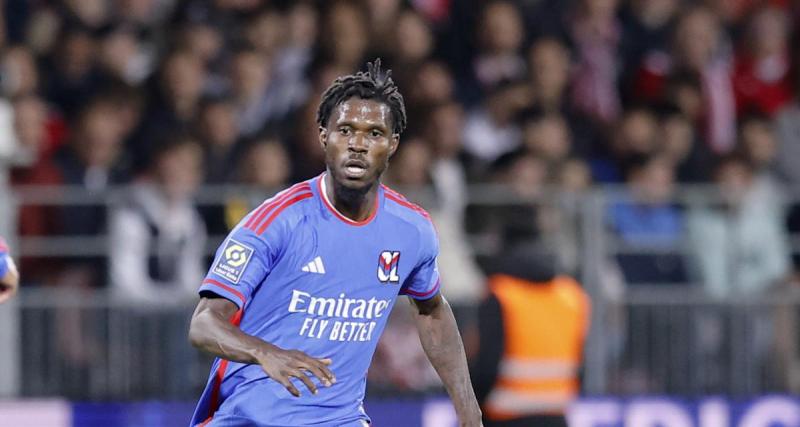  - OL - LOSC : "On ne va pas lâcher" prévient Paul Akouokou