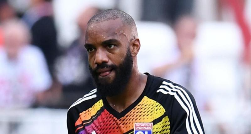  - OL - Mercato : un club de MLS prêt à foncer sur Lacazette !