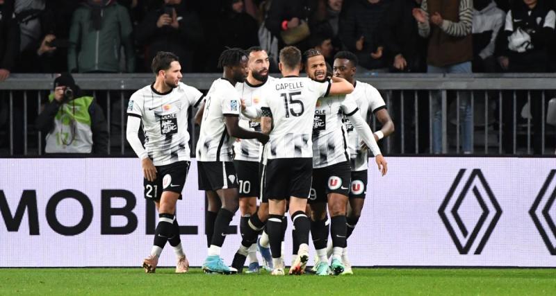  - Angers enfonce Caen et grimpe à la deuxième place